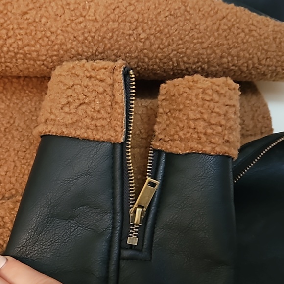 Jacket - Picture 3 of 3